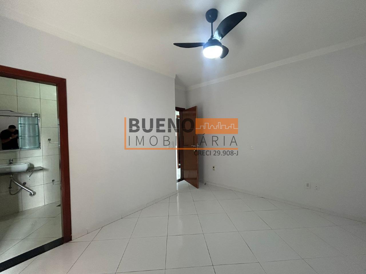 Casa para aluguel no Jardim Dona Regina: 