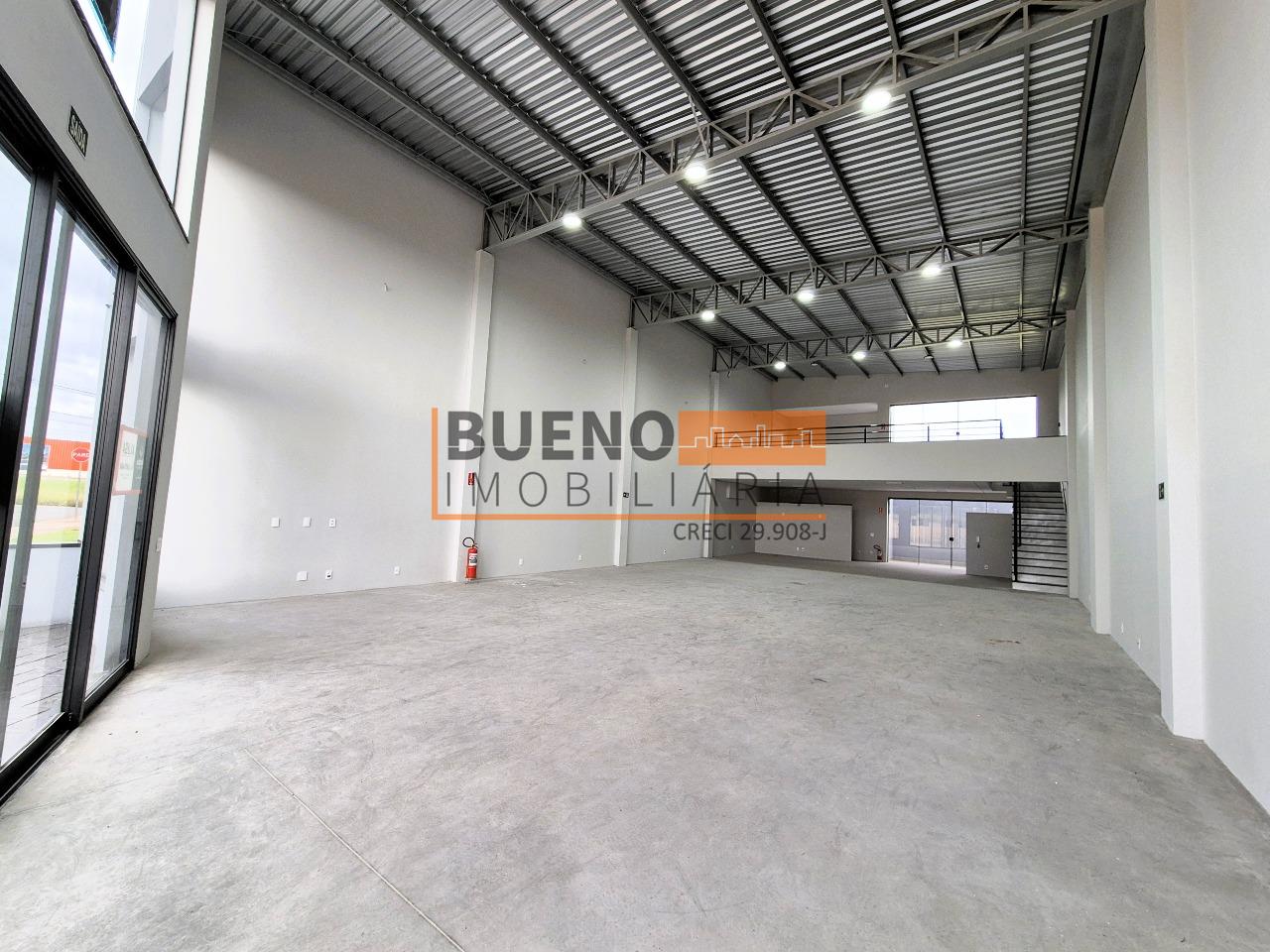 Galpão / Barracão para aluguel no Jardim Alphacenter: 