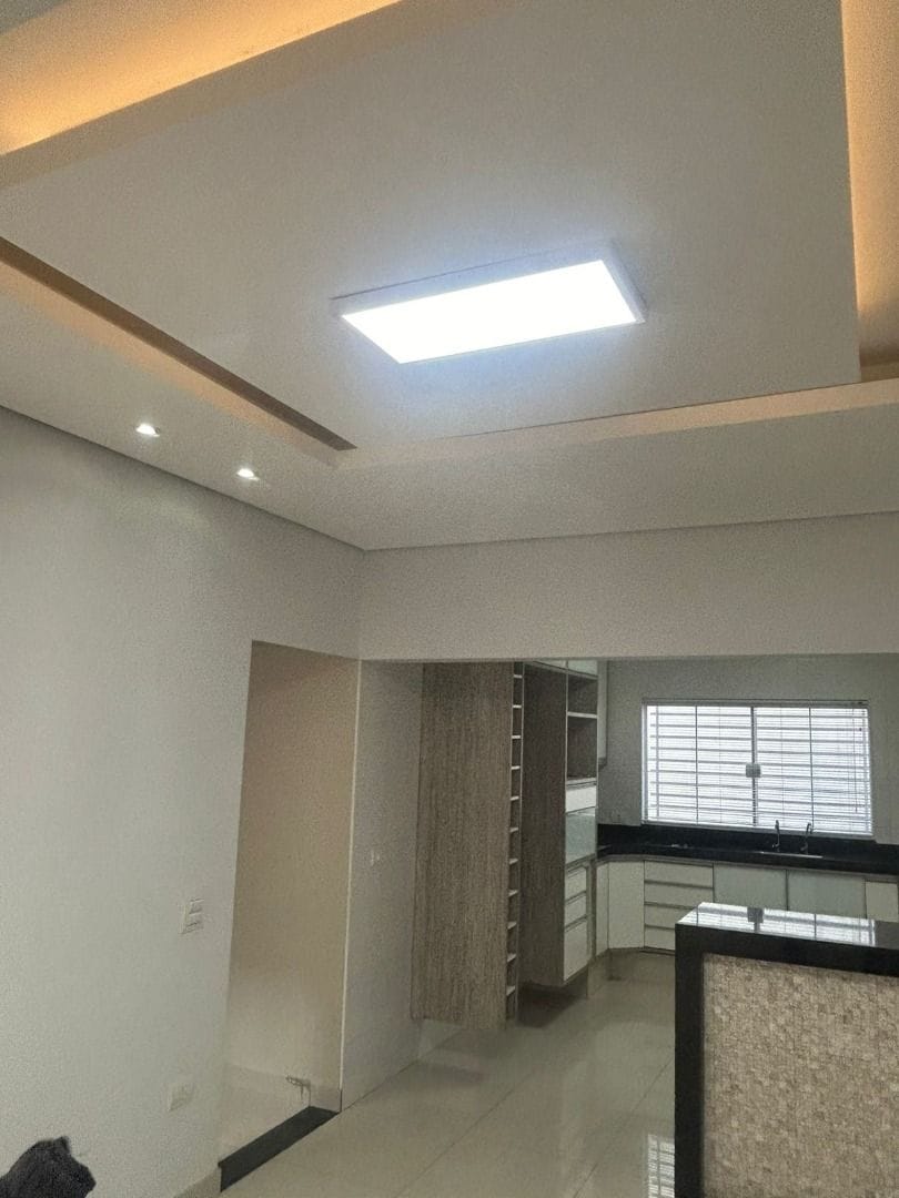 Casa para aluguel no Jardim Dulce: 