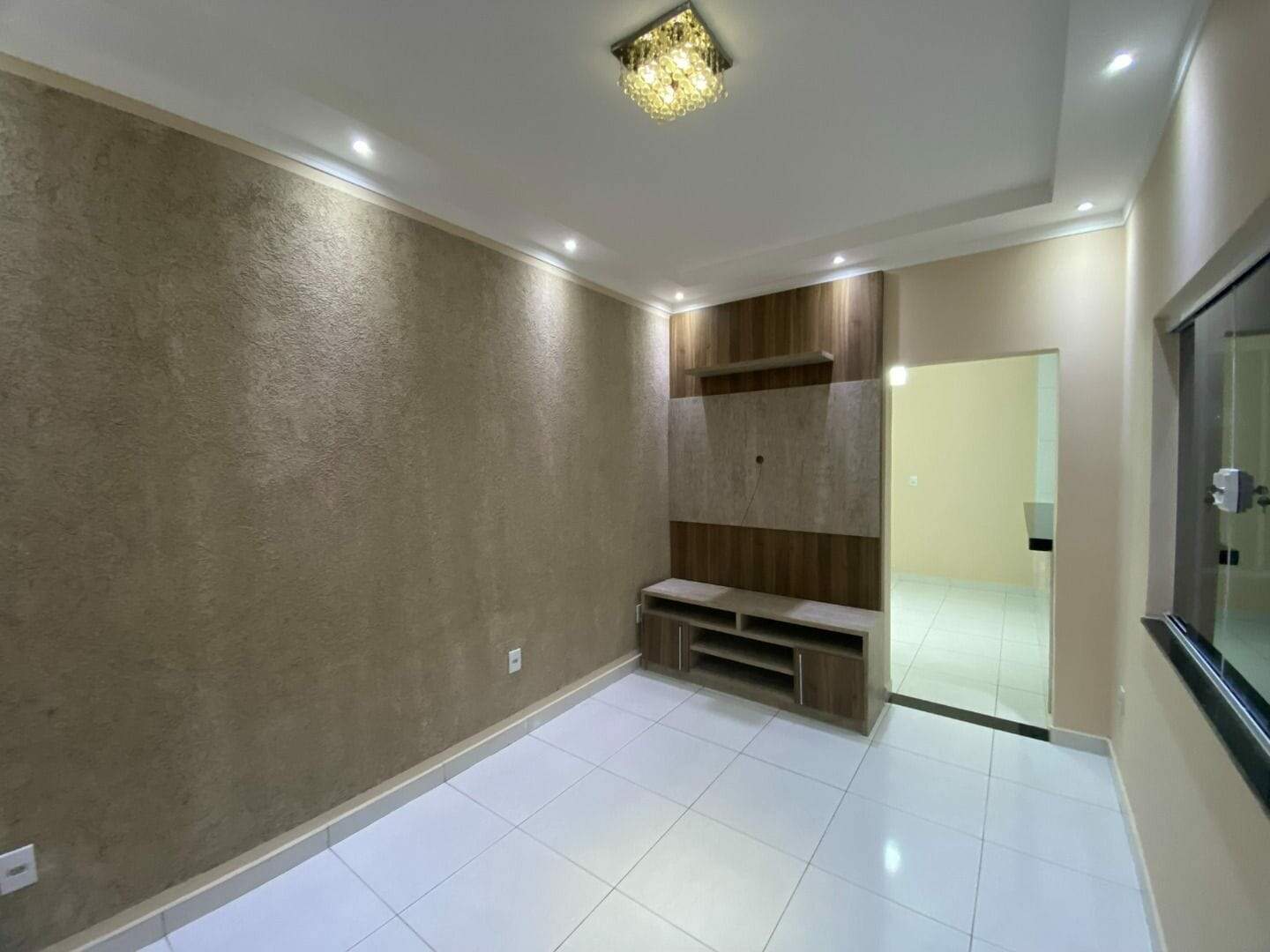 Casa para aluguel no Jardim Ipiranga: 