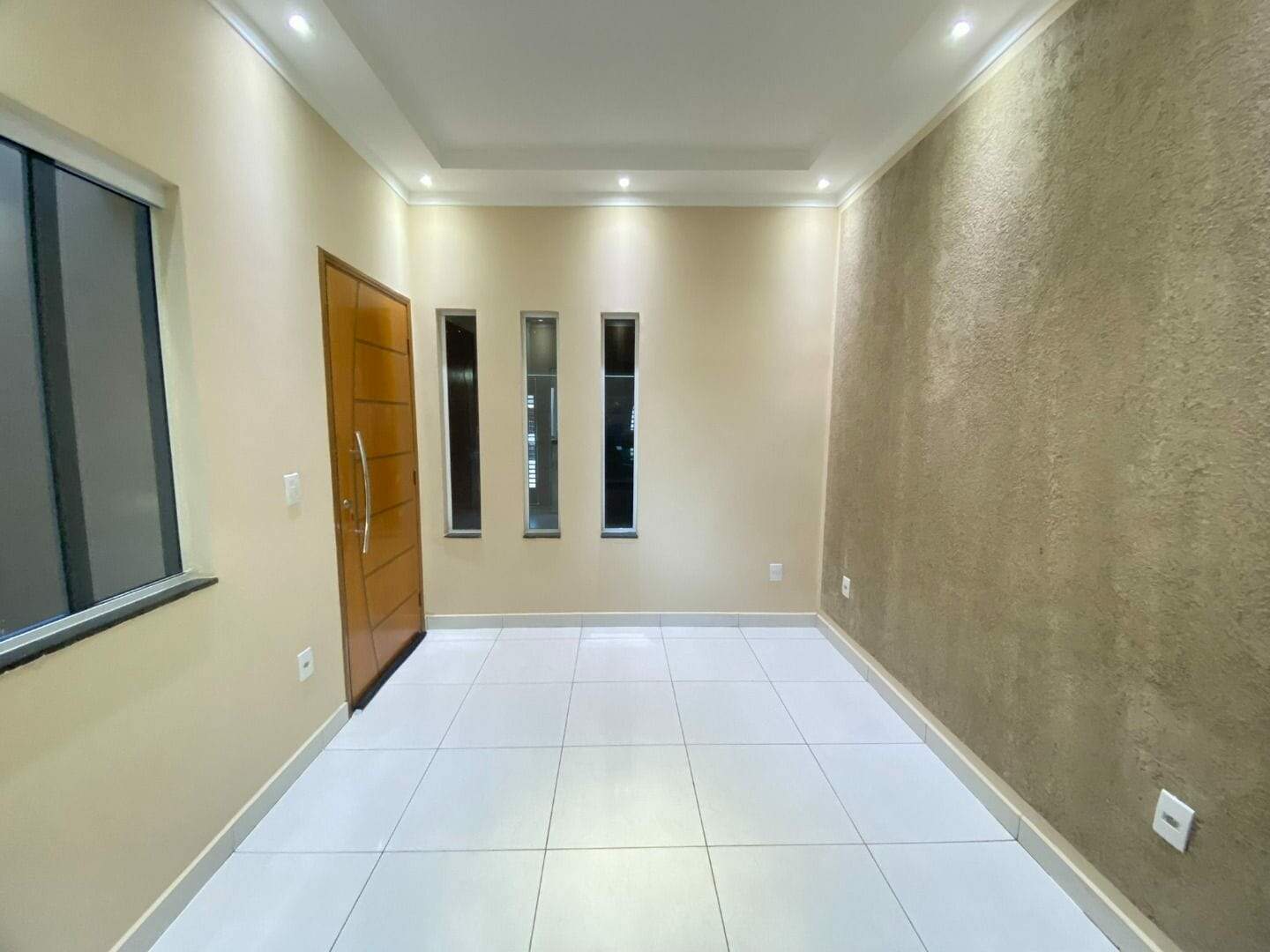 Casa para aluguel no Jardim Ipiranga: 