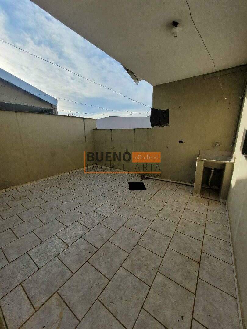 Casa para aluguel no Jardim Vista Alegre: 