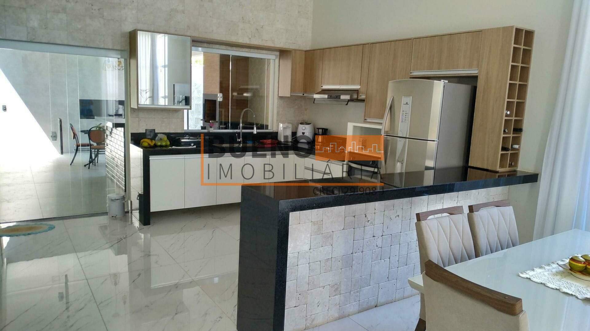 Casa em condomínio para aluguel no Jardim das Flores: 