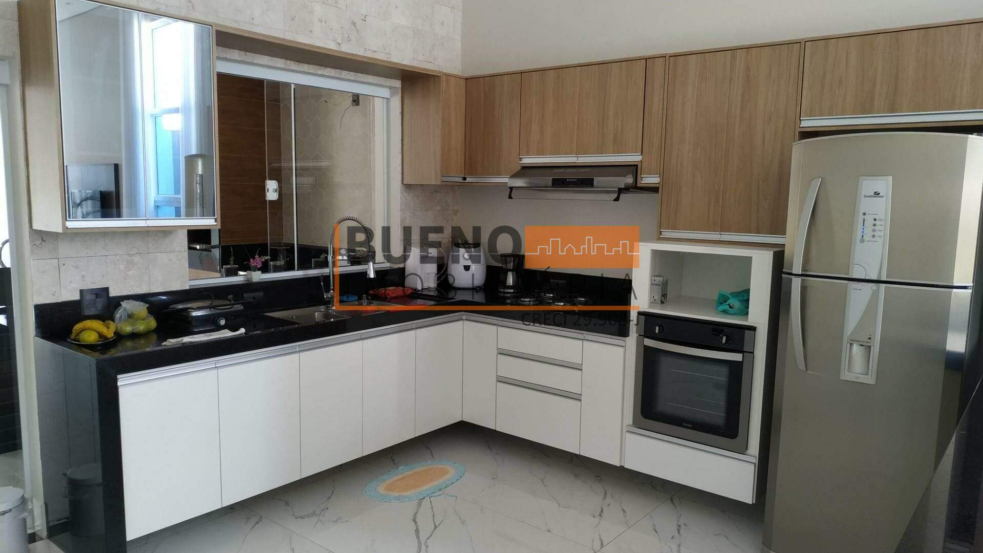 Casa em condomínio para aluguel no Jardim das Flores: 