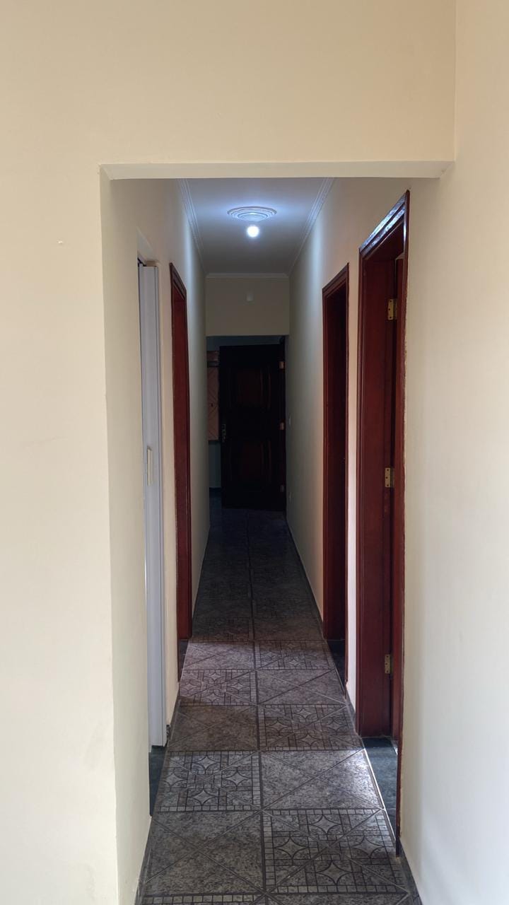 Casa para aluguel no Jardim Esmeralda: 