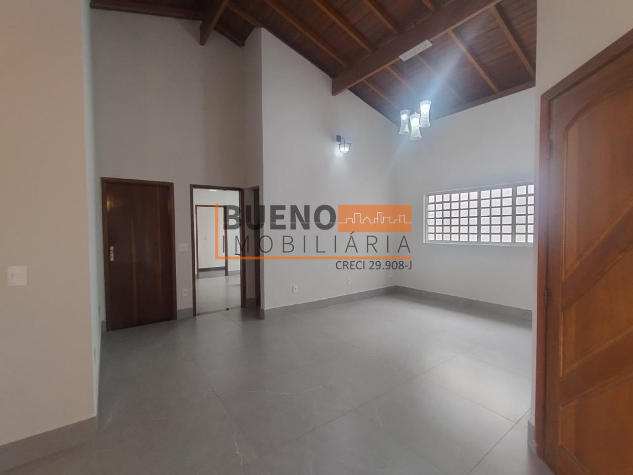 Casa para aluguel no Jardim Alfa: 