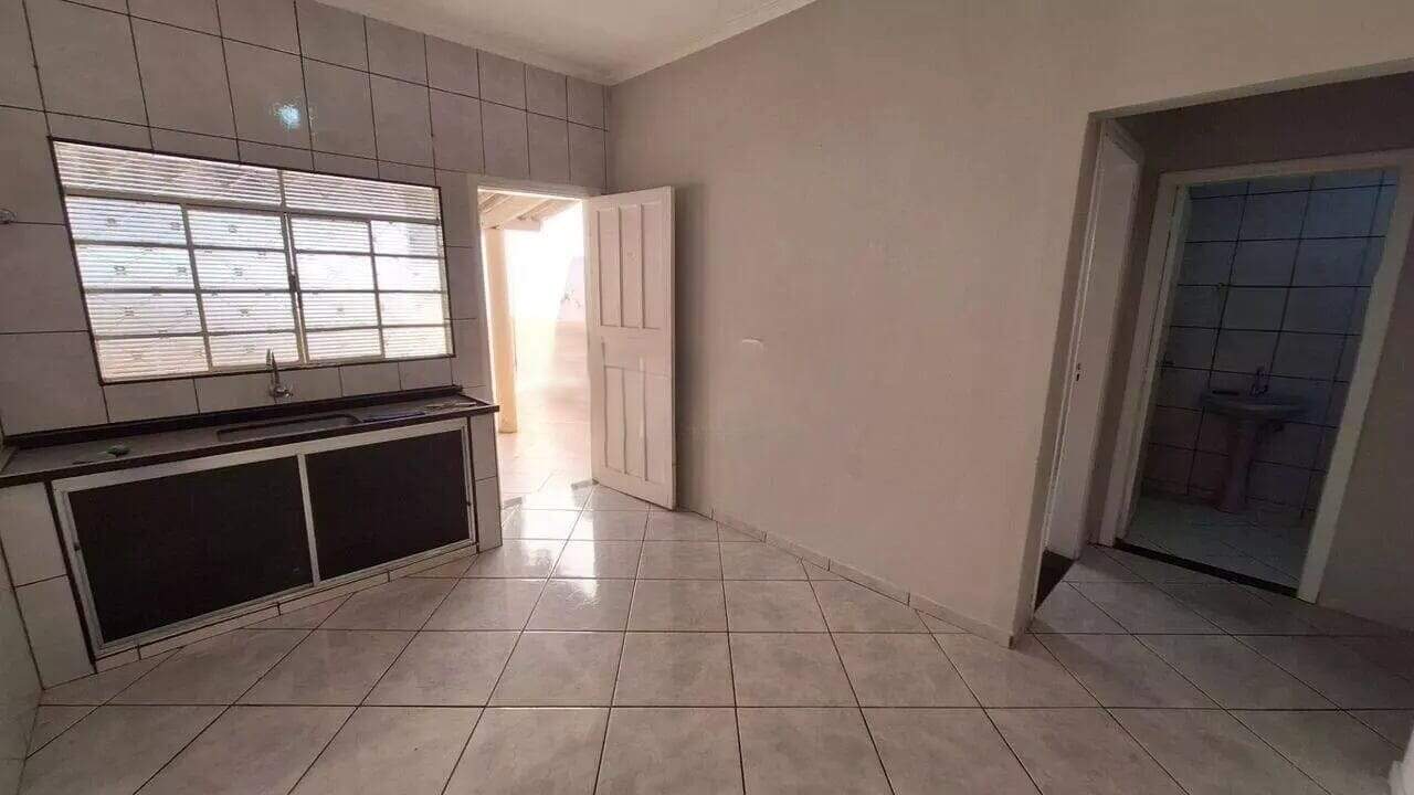 Casa para aluguel no Brieds: 