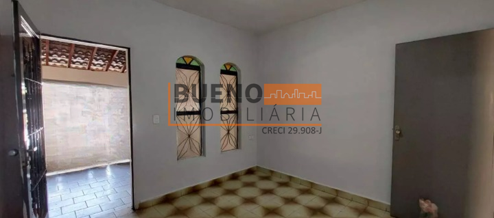 Casa para aluguel no Vila Mollon IV: 