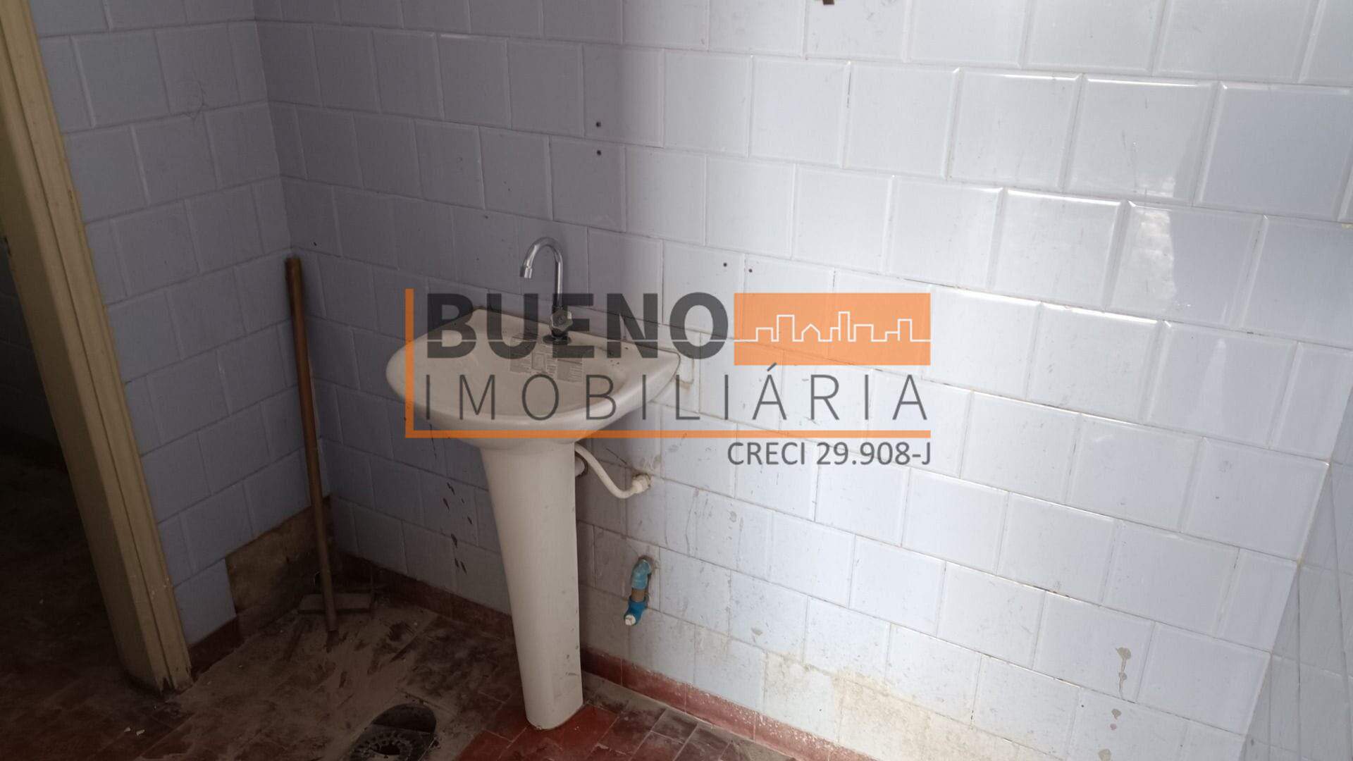 Sala para aluguel no Centro: 