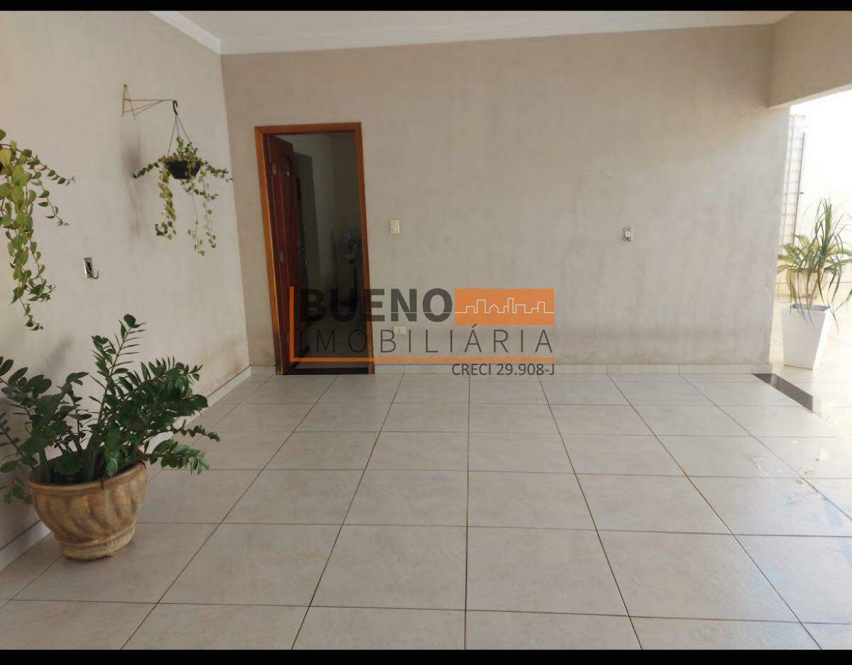 Casa à venda no Jardim Dona Regina: 