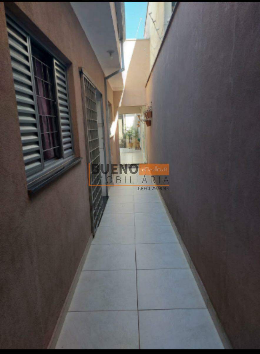 Casa à venda no Jardim Dona Regina: 