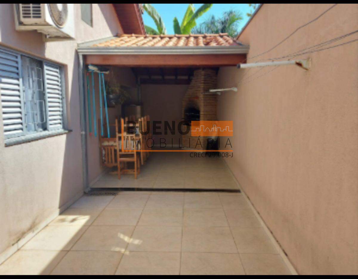 Casa à venda no Jardim Dona Regina: 