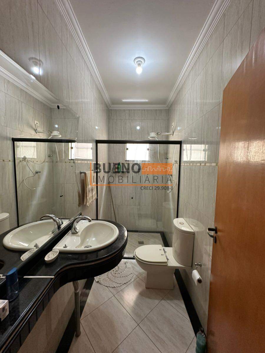 Sobrado para aluguel no Residencial Horto Florestal Jacyra I: 