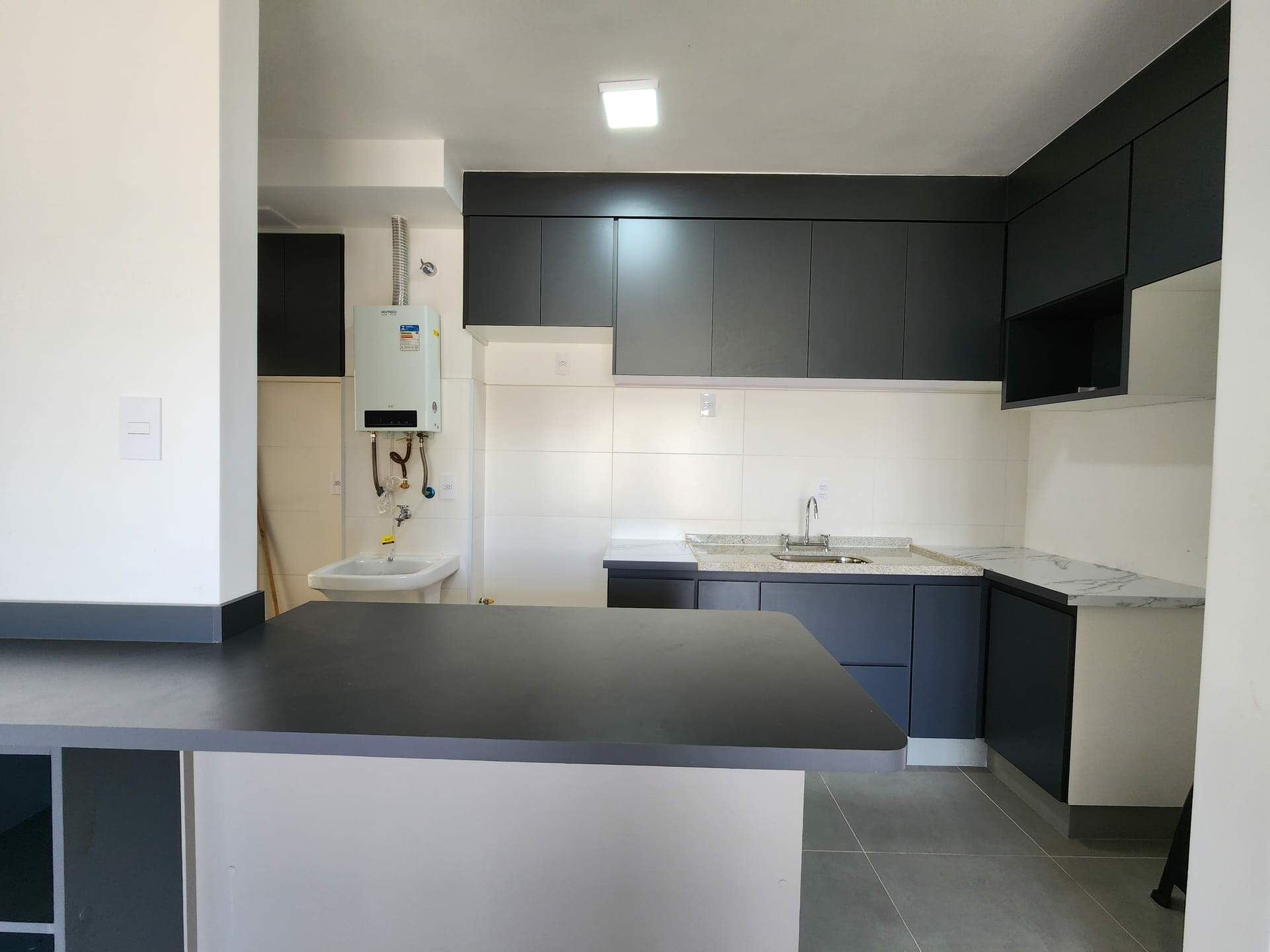 Apartamento à venda no Terras de Santa Bárbara: 