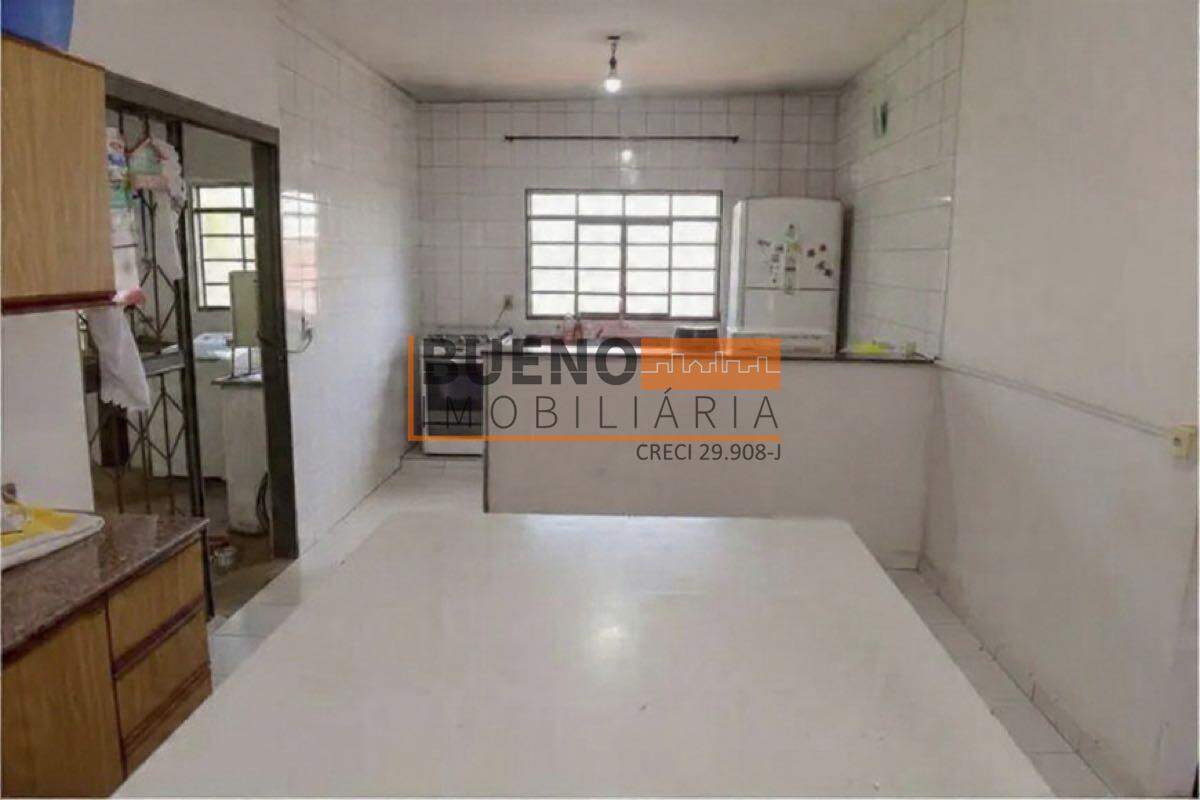 Casa à venda no Jardim Thelja: 