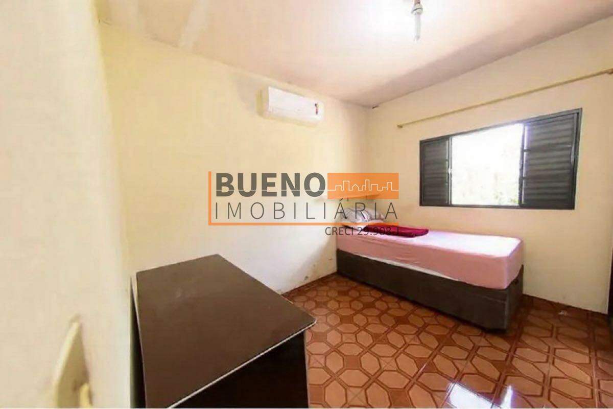 Casa à venda no Jardim Thelja: 