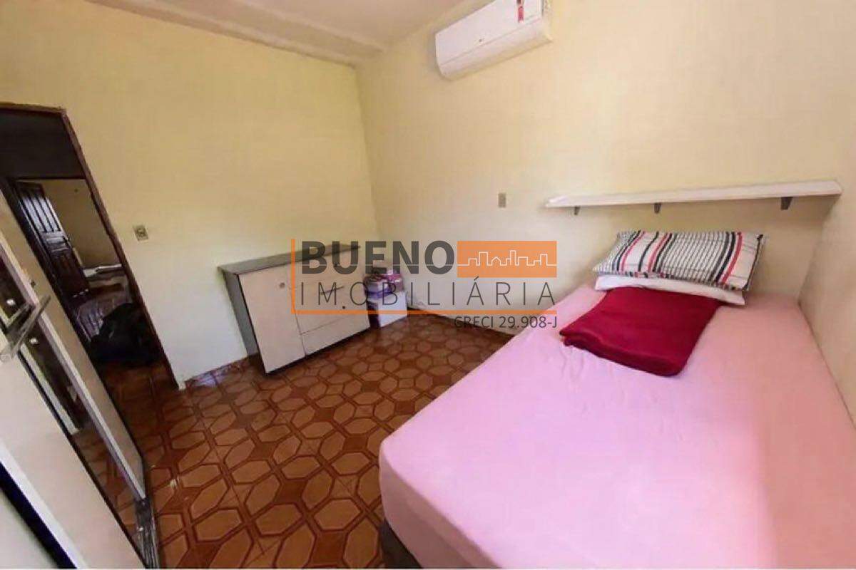 Casa à venda no Jardim Thelja: 