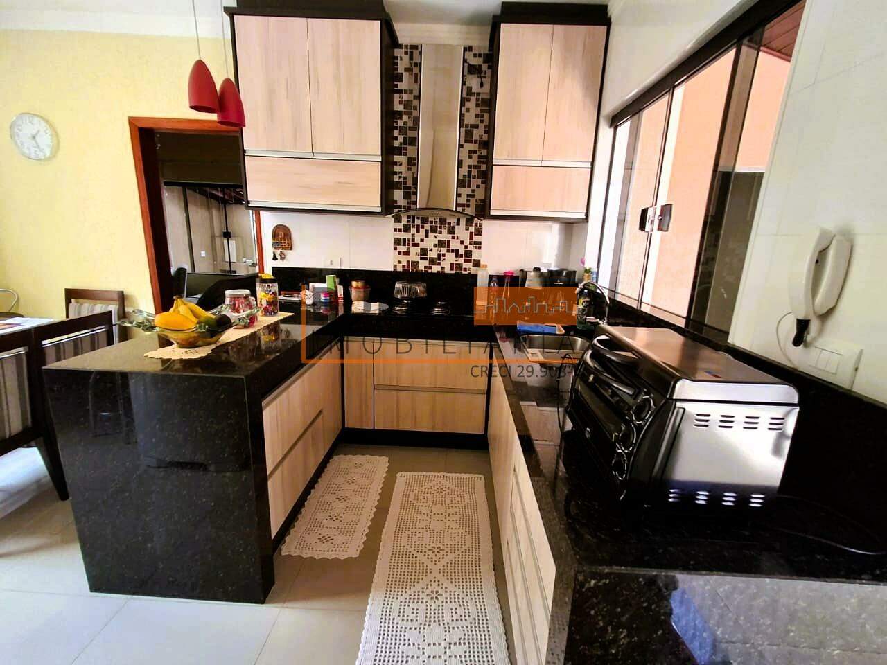 Casa à venda no Jardim São Francisco: 