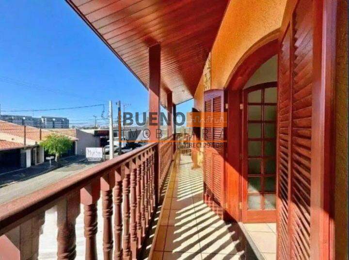 Casa para aluguel no Catharina Zanaga: 