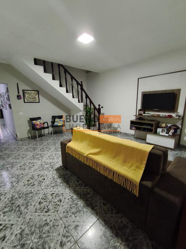 Casa à venda no Jardim São Francisco: 