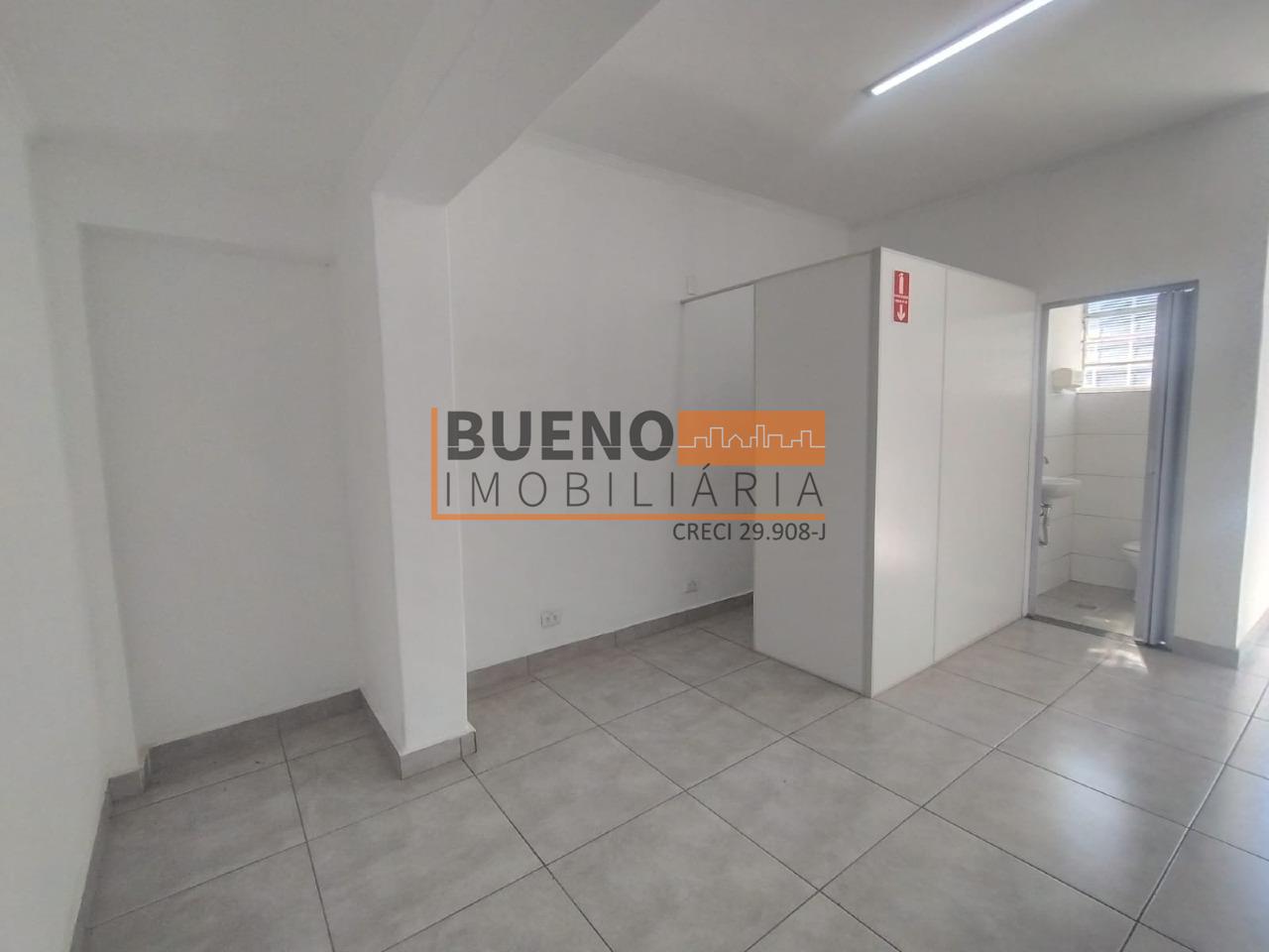 Sala para aluguel no Centro: 
