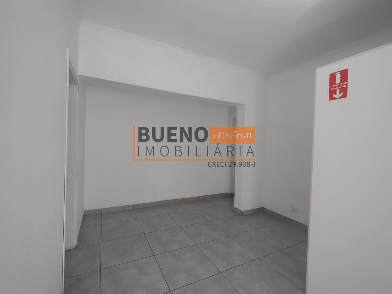 Sala para aluguel no Centro: 