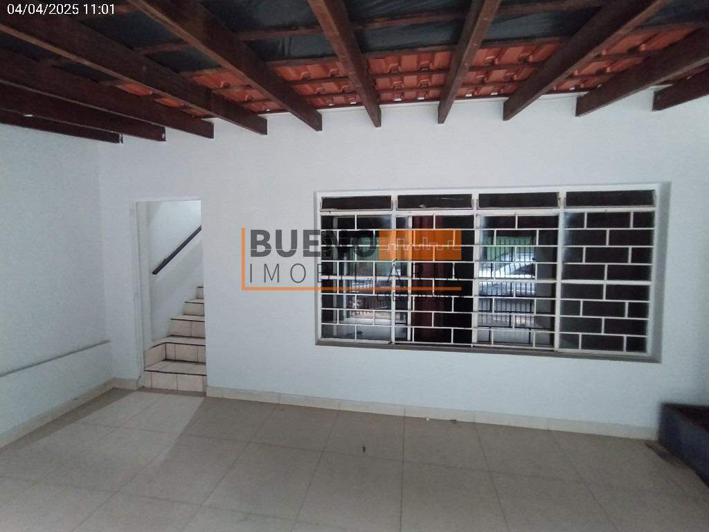 Sobrado para aluguel no Planalto do Sol: 