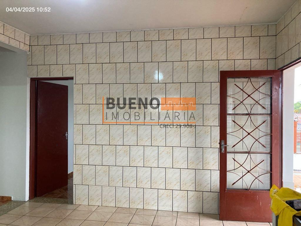 Sobrado para aluguel no Planalto do Sol: 