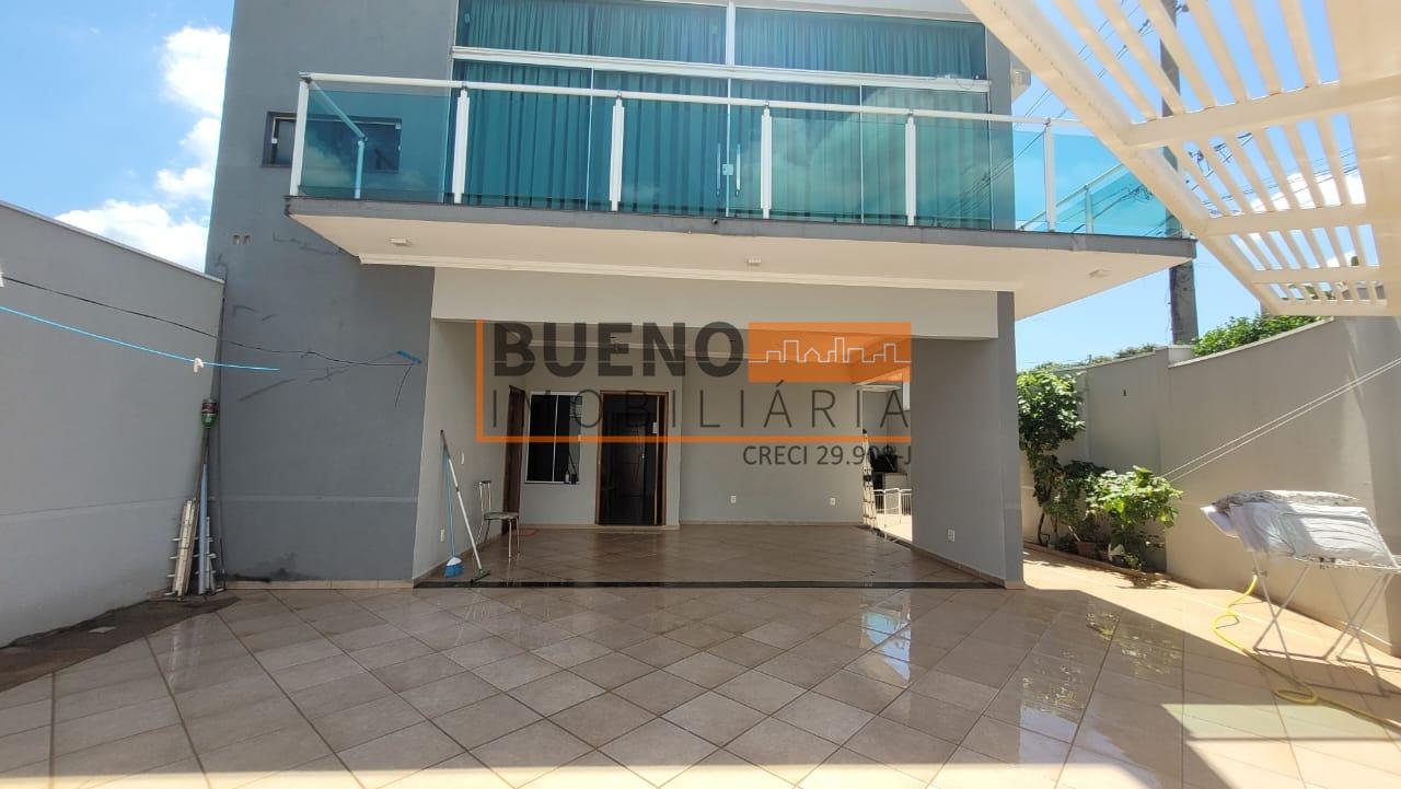 Sobrado à venda no Loteamento Residencial Jardim Esperança: 