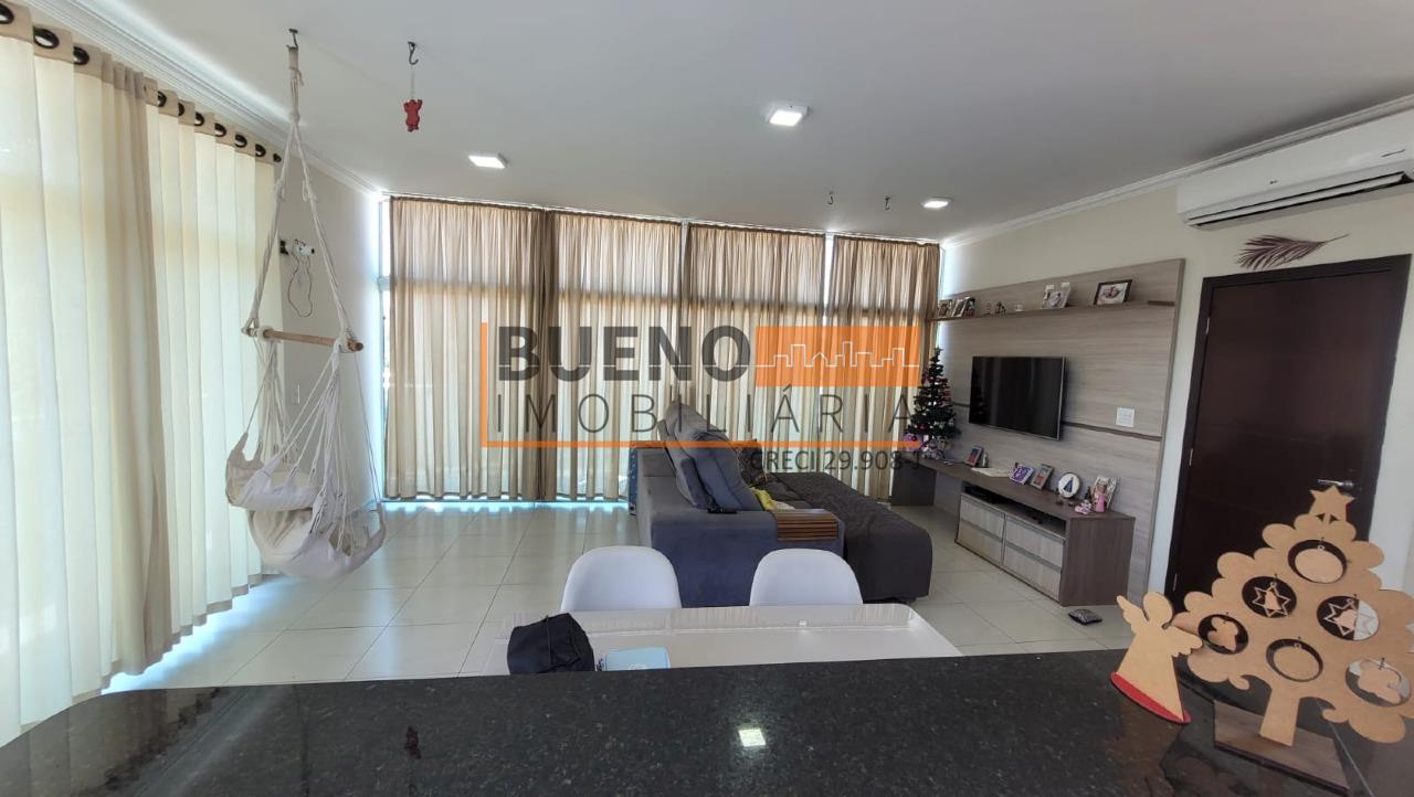 Sobrado à venda no Loteamento Residencial Jardim Esperança: 