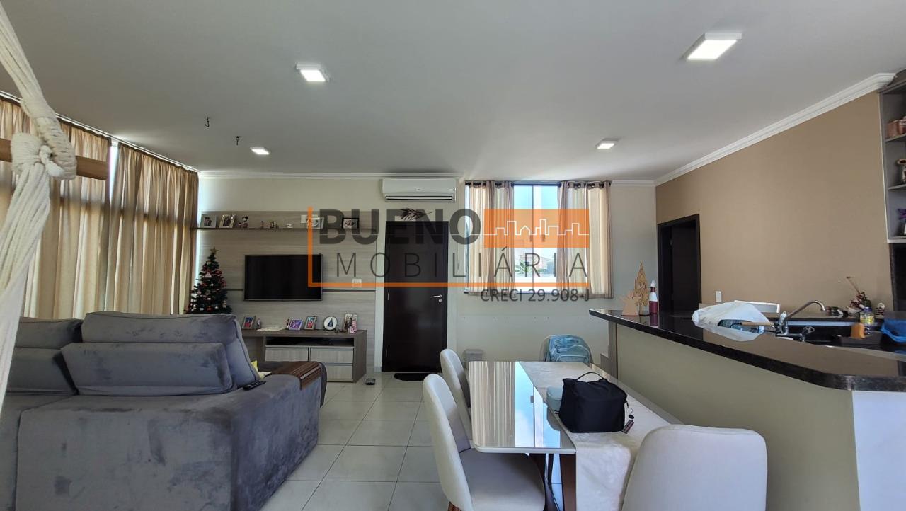 Sobrado à venda no Loteamento Residencial Jardim Esperança: 