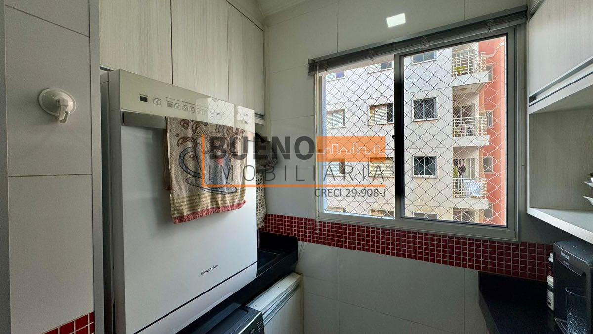 Apartamento à venda no Jardim Dona Regina: 