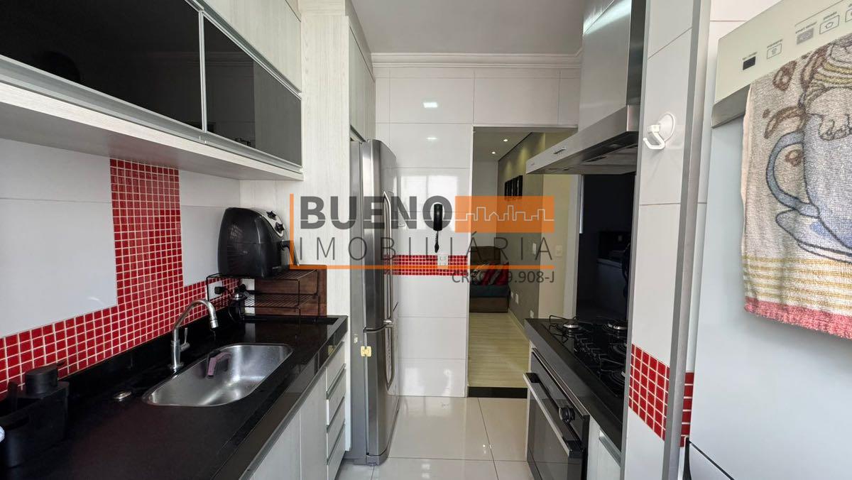 Apartamento à venda no Jardim Dona Regina: 