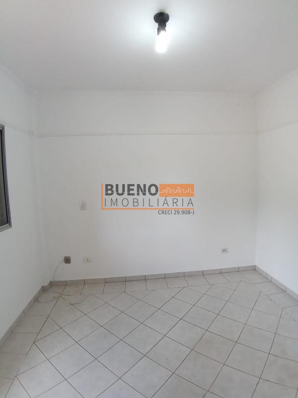 Apartamento à venda no Catharina Zanaga: 