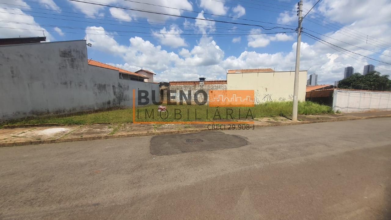 Terreno à venda no Jardim Conceição: 