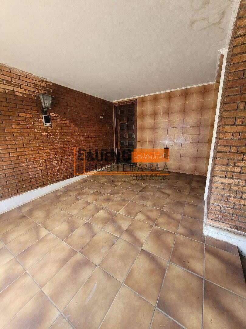 Casa para aluguel no Centro: 