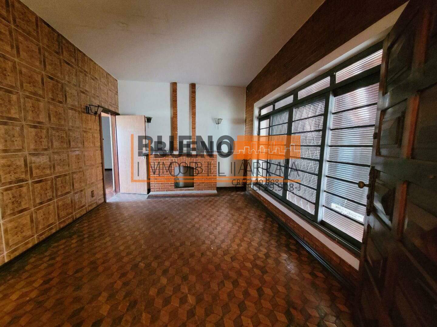 Casa para aluguel no Centro: 