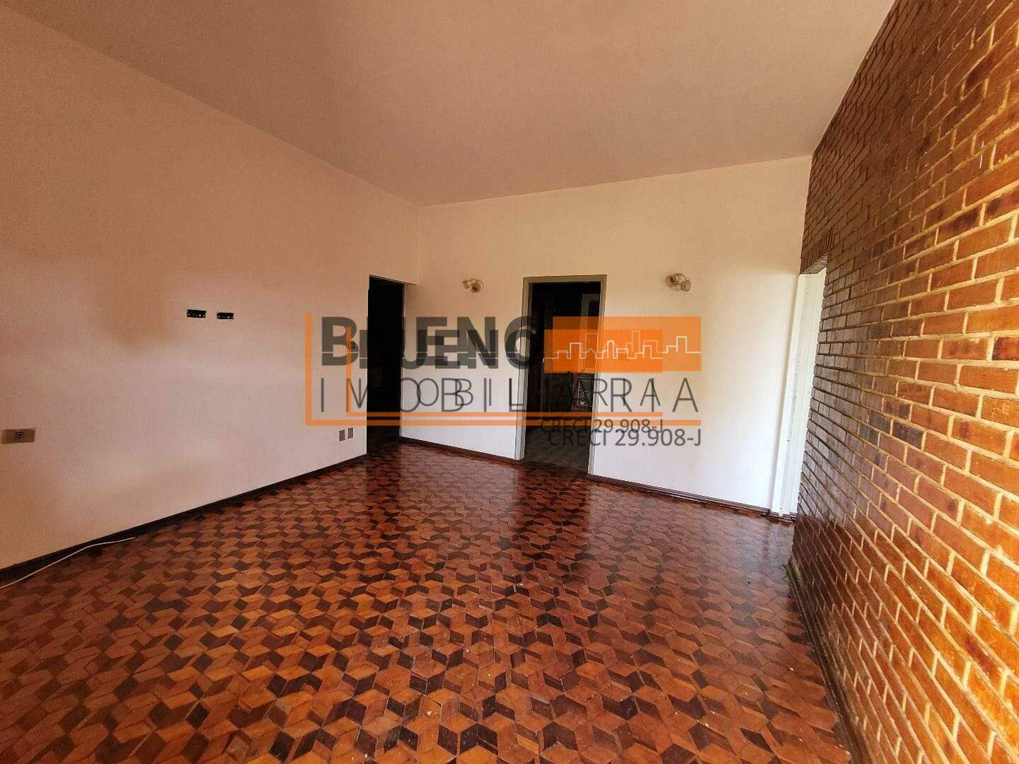 Casa para aluguel no Centro: 