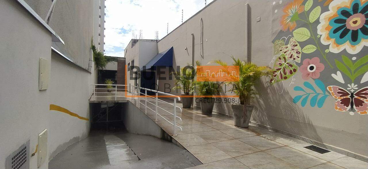 Salão para aluguel no Centro: 