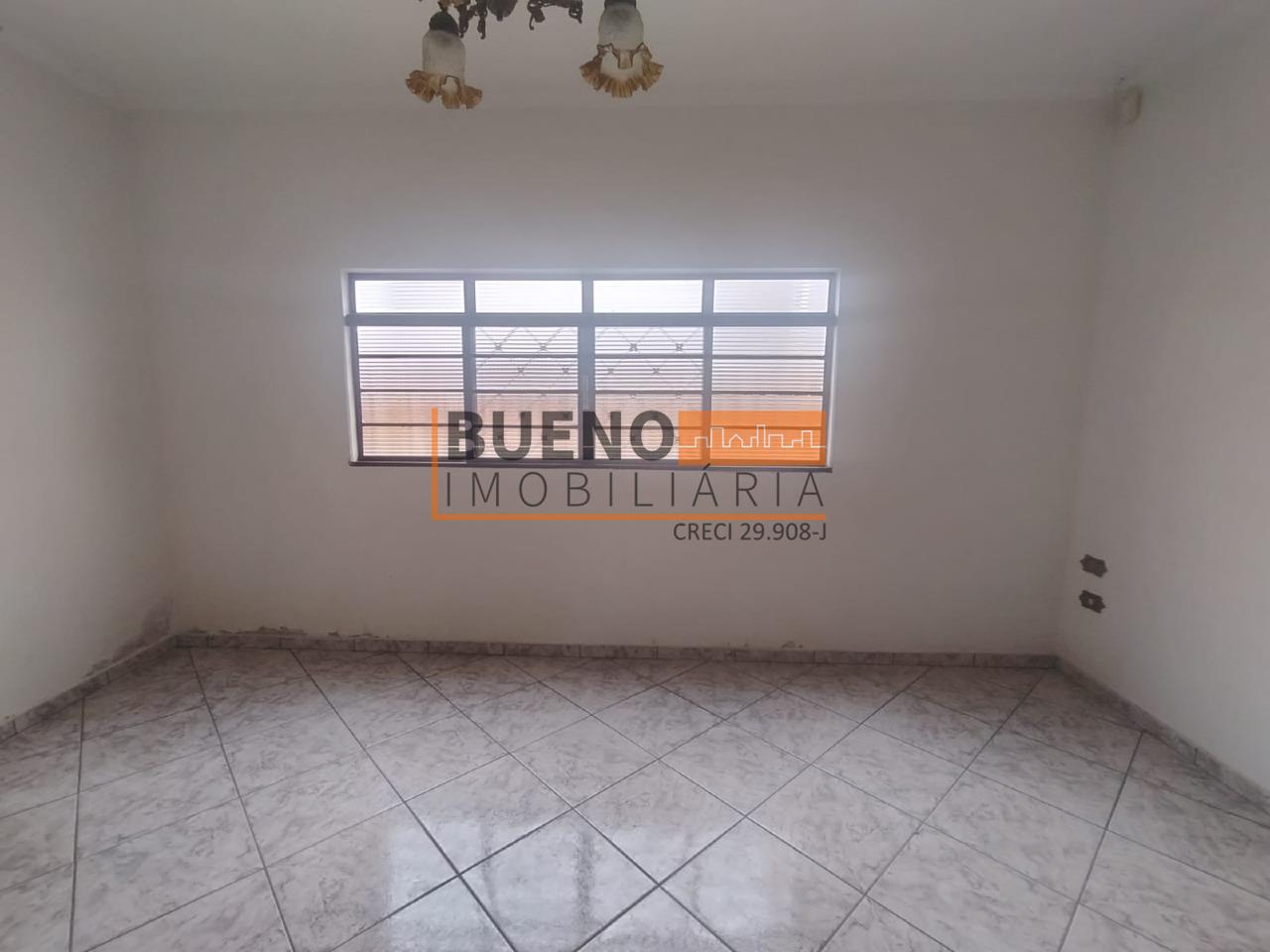 Casa para aluguel no Centro: 