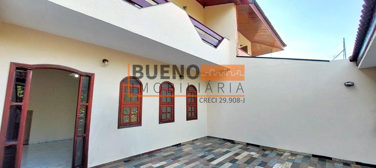 Casa para aluguel no Jardim São Roque: 