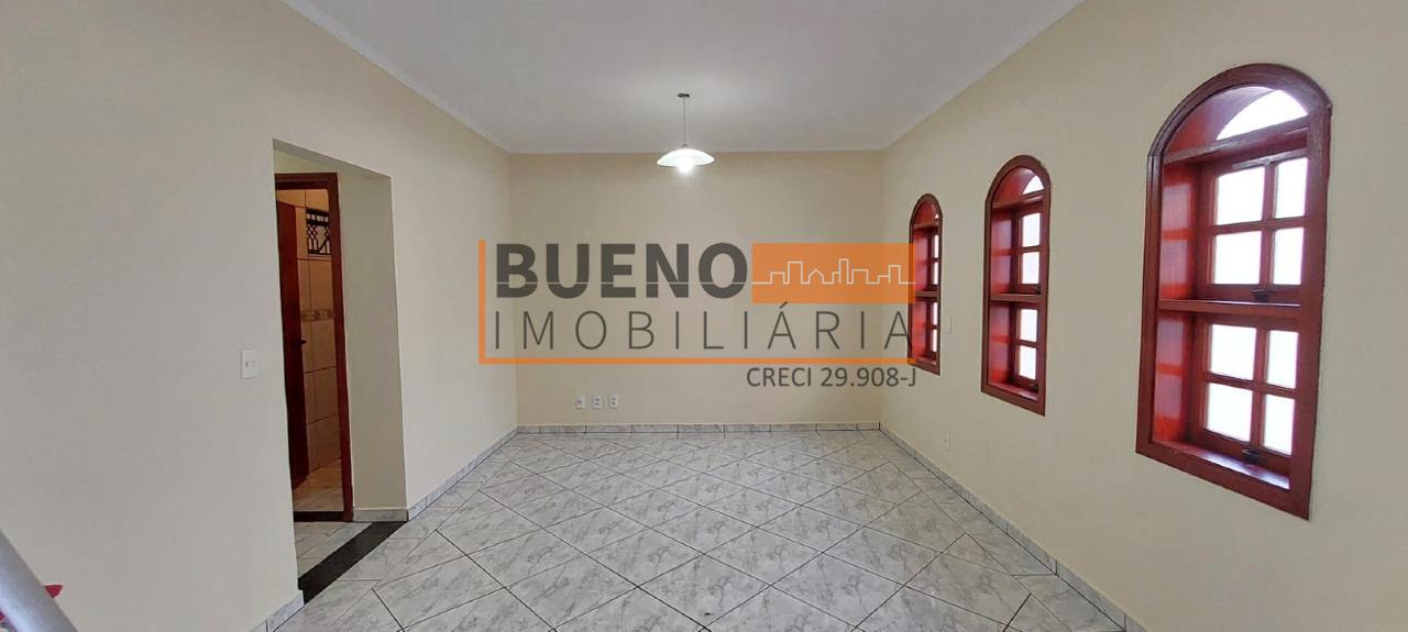 Casa para aluguel no Jardim São Roque: 