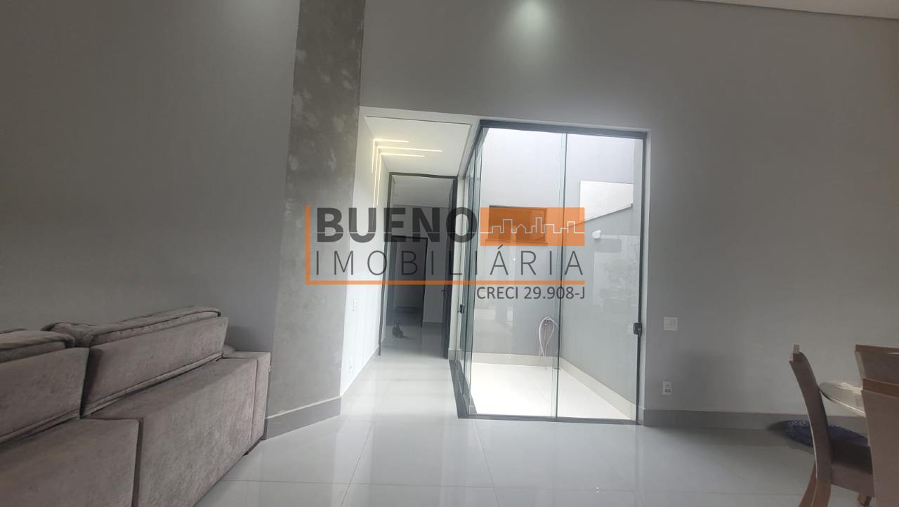 Casa à venda no Jardim Amélia: 