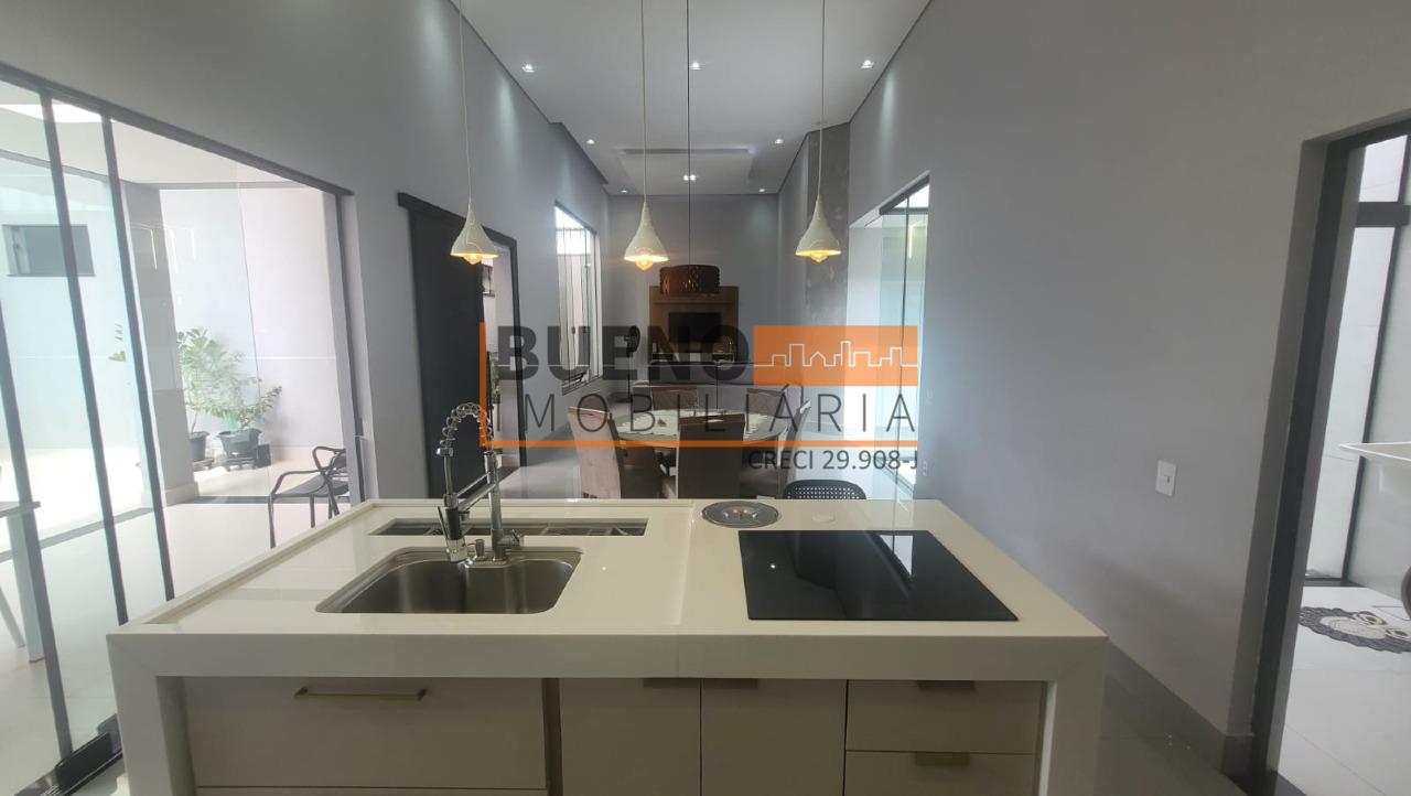 Casa à venda no Jardim Amélia: 