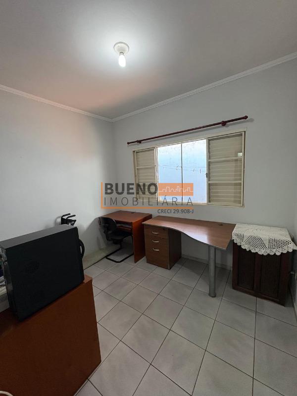 Sobrado para aluguel no Vila Grego II: 