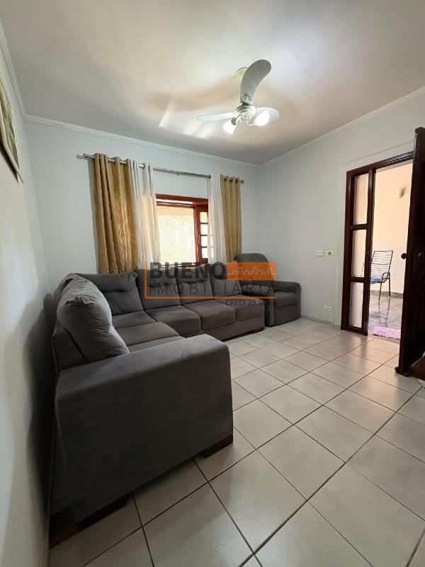 Sobrado para aluguel no Vila Grego II: 