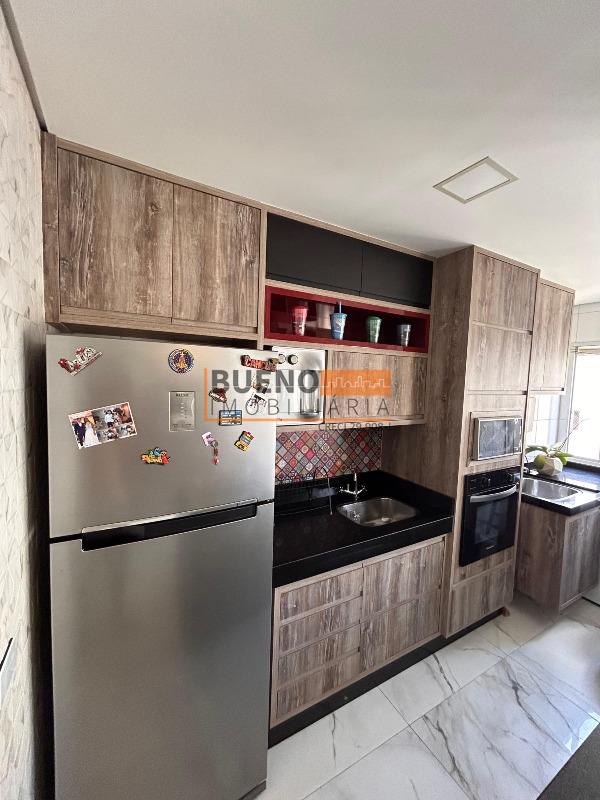 Apartamento à venda no Jardim Lizandra: 