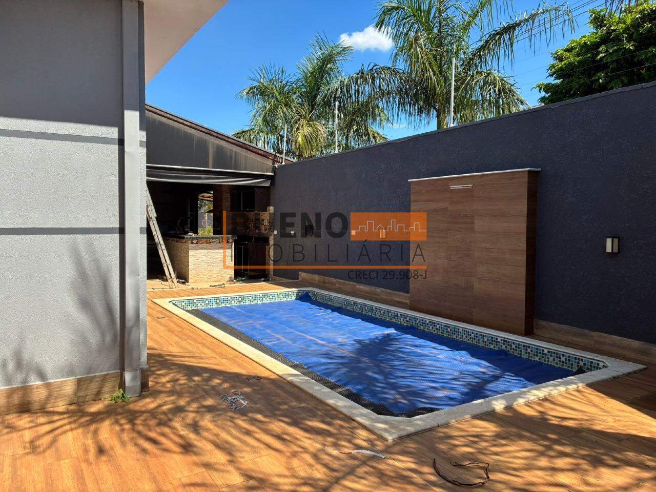 Casa para aluguel no Jardim Souza Queiroz: 