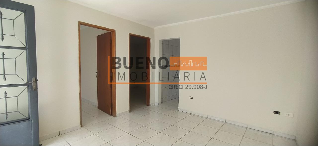 Casa para aluguel no Jardim São Roque: 