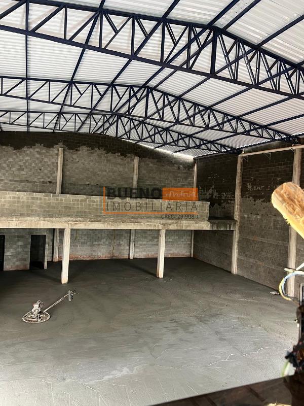 Barracão para aluguel no II Distrito Industrial: 